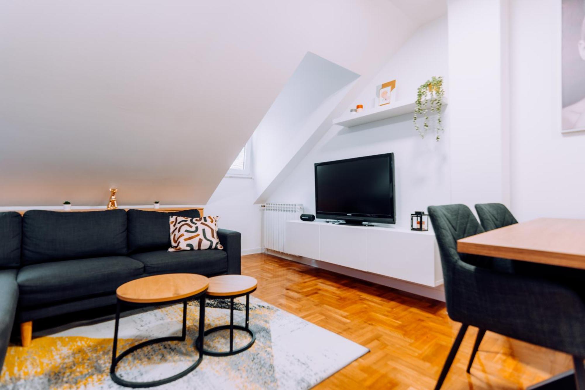 Apartment Sara ซาเกร็บ ภายนอก รูปภาพ